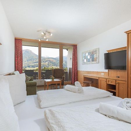 Appartement Predigstuhlblick Mit Indoorpool Und Sauna باد غويسرن المظهر الخارجي الصورة