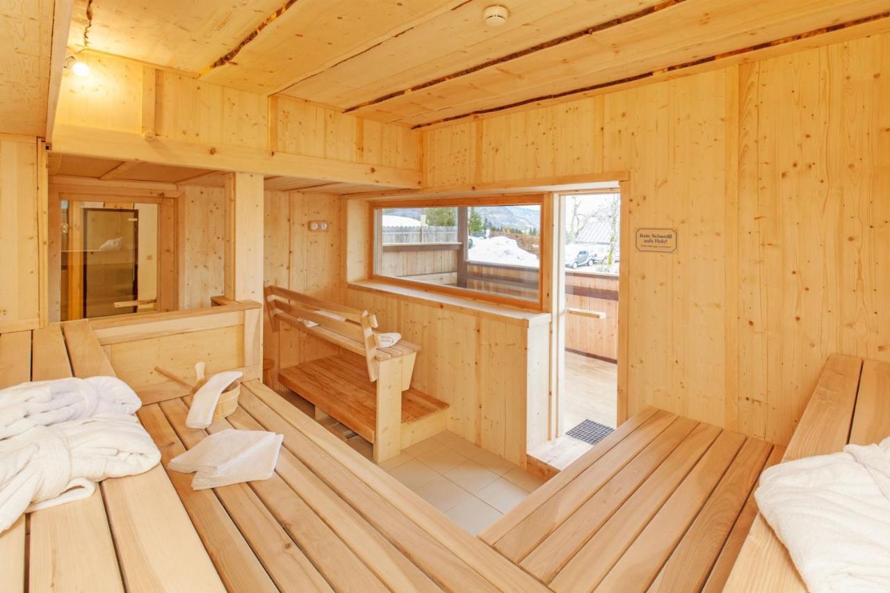 Appartement Predigstuhlblick Mit Indoorpool Und Sauna باد غويسرن المظهر الخارجي الصورة